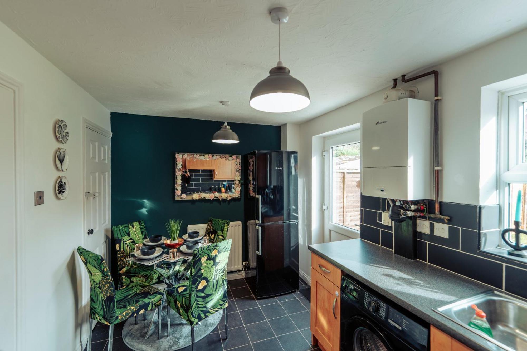 2 Bedroom Peaceful Home, Colchester Mile End Exterior foto